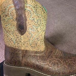Ariat Cowgirl Boots